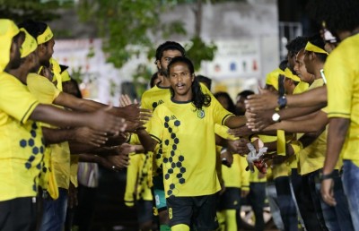 އާރްޑީސީގެ "މީ ޓީމެކޭ" މުޅި ކުންފުނި ތަމްސީލުކުރާ ސްލޯގަން