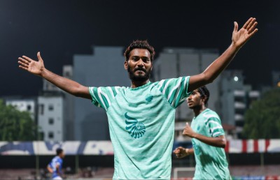 އިމްރާންގެ ގޯލުތަކުން މޮޅުވެ، ނައިފަރު ދެވަނަ ބުރަށް