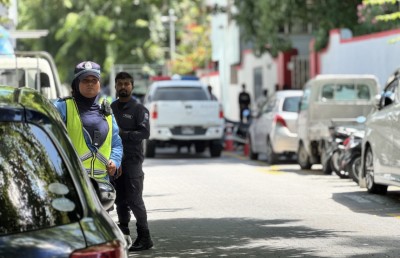 މުސާރަ ނުދޭތީ އިހުތިޖާޖުކުރި 55 ބިދޭސީއަކު އިމިގްރޭޝަންގެ ބެލުމުގެ ދަށަށް