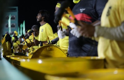 އާރްޑީސީގެ "މީ ޓީމެކޭ" މުޅި ކުންފުނި ތަމްސީލުކުރާ ސްލޯގަން