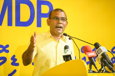 ތިނަދޫގެ ބޮޑެތި މަޝްރޫއުތައް ނުނިމޭ، އެއީ ވަރަށް ބޮޑު ދެރައެއް: ނަޝީދު