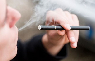 ވޭޕް ކުރުމުން ފިރިހެނުން ޖިންސީ ގޮތުން ބަލިކަށިކޮށްލާ