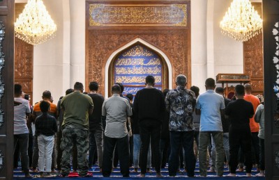 ތަރާވީހު ނަމާދުކުރަން ރާއްޖެއިން ބޭރުން ގެންނަ ހާފިޒުންނަށް ހުއްދަ ދޭން ފަށައިފި