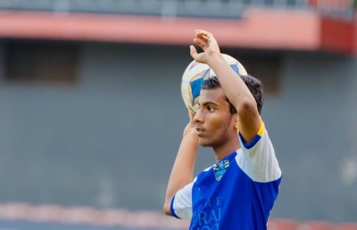 ގުރައިދޫ ޓީމުގެ މި ދެބަފައިން؛ ފުޓްބޯޅައިގެ މާޒީ އާއި ކުރިމަގު!