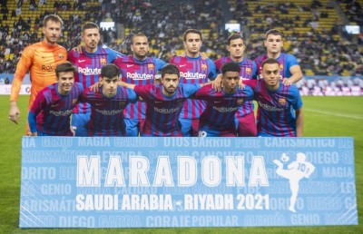 މަރަޑޯނާގެ ހަނދާނުގައި ކުޅުނު މެޗުން ބާސެލޯނާ ބަލިވެއްޖެ