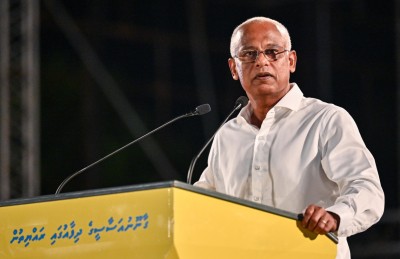 ކުރިމަތިން ފެންނަނީ ނާމާން، ބަނަ ދުވަސްތަކެއް: އިބޫ