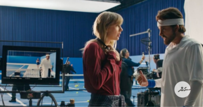 ޓޭލާ ފުރަތަމަ ފަހަރަށް ފިލްމެއް ޑައިރެކްޓް ކުރަނީ