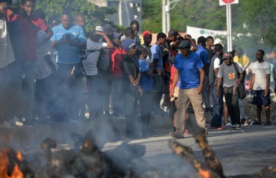 ގޭންގު ލީޑަރެއްގެ ދަރިއަކު ބަލިވީ ސިހުރުން ކަމަށް ބުނެ ހައިޓީގައި 200 މީހުން މަރާލައިފި