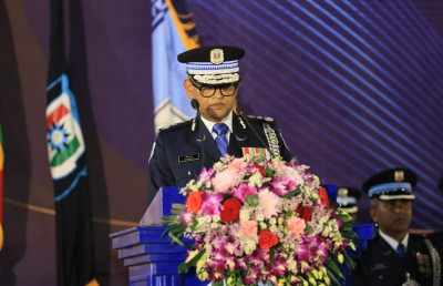 ސީޕީ އެދިވަޑައިގަތީ ފުލުހުންގެ އިންޓަގްރިޓީ ހިފަހައްޓައި އަހުލާގީ ގޮތުން ހަރުދަނާ ބަޔަކަށް ވުމަށް