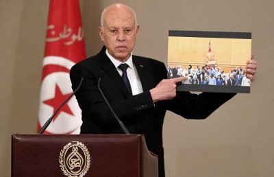 ތޫނިސްގައި އާންމުންގެ ހިޔާލު ހޯދުމަށް ވޯޓެއް ނަގަނީ