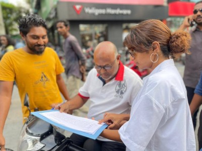 ރައީސް ނަޝީދުގެ ކެމްޕެއިން ލޮރީ ބުރަކުން ފަށައިފި