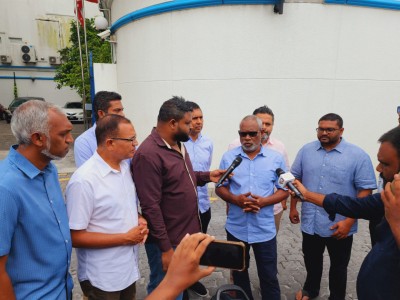 ސަރުކާރުން އުޅެނީ އިސްތިއުނާފުގެ ފުރުސަތު ގެއްލުވައިލަން: އަދުރޭ