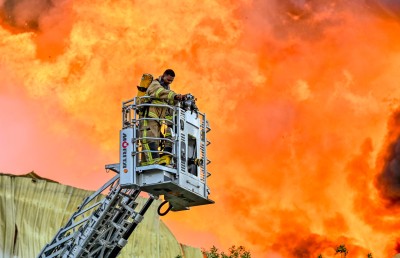 ޓިނު ބިލްޑިންގް އަލިފާން: ފުލުހުންނާއި ސިފައިން ކޮމިޓީއަށް ހާޒިރުކޮށް ސުވާލުކުރަނީ