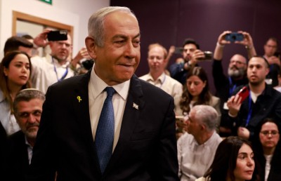 އަޔަލެންޑުގައި "އިޒްރޭލާ ދެކޮޅު ސިޔާސަތުތައް ގިނަވުމުން" އެމްބަސީ ބަންދުކުރަނީ