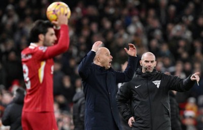 ލިވަޕޫލް ބަލި ނުވެ ސަލާމަތްވީ ކިރިޔާ، ސްލޮޓް ސަސްޕެންޑް