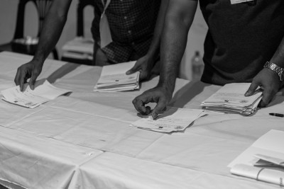އީސީގެ ސެކިއުރިޓީ ރޫމަކާއި ގުދަނެއް ފަޅައިލައި ވައްކަން ކުރި މައްސަލައެއް ބަލަނީ