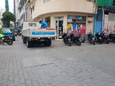ބޮޑު އަގުގައި ހެދި ހަނދުވަރީ ހިނގުން ހަލާކުވެފައި