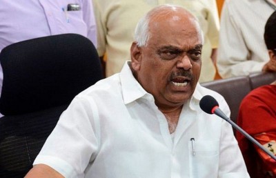 ރޭޕާ ގުޅޭ ގޮތުން ދެއްކި ވާހަކައަށް އިންޑިއާގެ މެންބަރަކު މައާފަށް އެދިއްޖެ