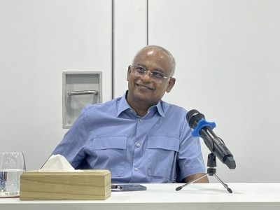 ރައީސް އެދިވަޑައިގަތީ ގައުމީ މަޖިލީހުގެ ތާއީދަށް