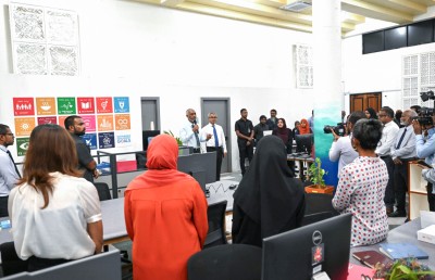 ދާއިމީ ހައްލެއް ލިބެންދެން މިނިސްޓްރީތައް ހިންގާނީ ތަނެއް ކުއްޔަށް ނުނަގައި: ރައީސް