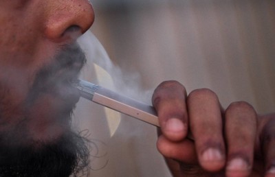 ރާއްޖޭގައި ވޭޕް ބުއިމާއި އޭގެ ވިޔަފާރި މަނާވެއްޖެ