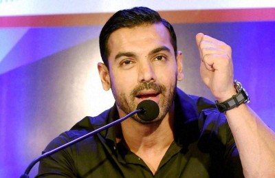 ޖޯންގެ މިލްކިއްޔާތު 33 މިލިއަން ޑޮލަރުގައި