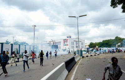 ނައިޖީރިއާގެ ސްކޫލް ފެއާއެއްގައި ފިތިގެން 35 ކުއްޖަކު މަރުވެއްޖެ