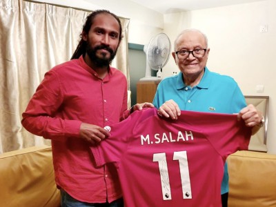 ސަލާހު ސޮއިކުރި ޖާޒީއެއް ރައީސް މައުމޫނަށް