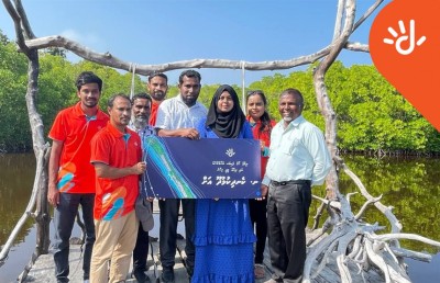 ކެނދިކުޅުދު އަށް ދިރާގު ފައިބާ އިންޓަނެޓާއި ޓީވީގެ ހިދުމަތް ފަށައިފި