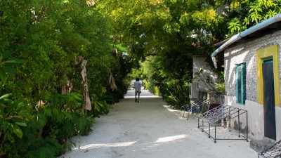 ވ. ތިނަދޫ: ޓޫރިސްޓުންގެ އަދަދު އާބާދީ ފަހަނައަޅައި ހިނގައްޖެ!