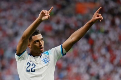 ޖޫޑް ބެލިންހަމް ގެނައުމަށް ރެއާލުން ތައްޔާރުވަނީ