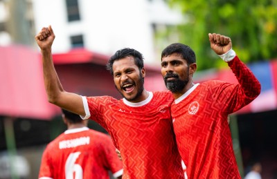 ރަށު ލޯބީގައި ކުޅޭއިރު އަންނަނީ އާދަޔާހިލާފު ޖޯޝެއް: ސައްޓު