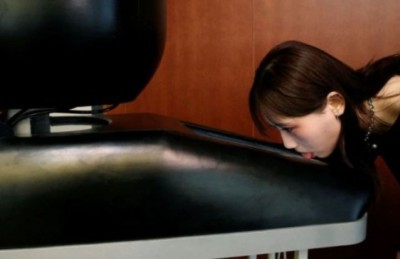 ކާ އެއްޗެހީގެ ރަހަ ބެލޭ ސްކްރީނެއް އީޖާދުކޮށްފި