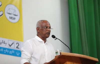 ތުޅާދޫ އެއާޕޯޓަށް މިއަހަރު ނިމުމުގެ ކުރިން ފްލައިޓު ޖައްސާނެ ކަމުގެ އިޝާރާތެއް ރައީސް ދެއްވައިފި