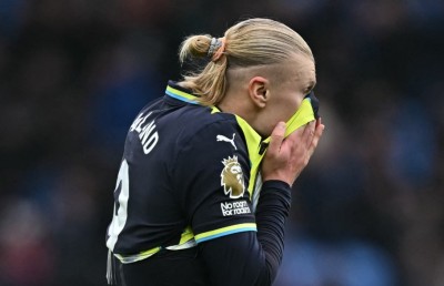 އަހަންނަށް މިހާރު ރަނގަޅަށް ނުކުޅެވޭކަން އެއްބަސްވަން: ހާލަންޑް