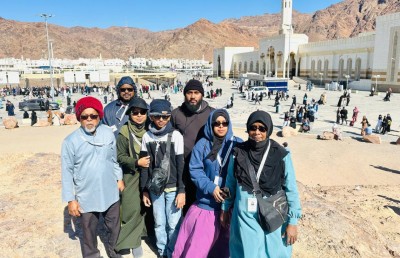 ޒުވާނުންނާ އެކު އުމްރާ ދަތުރުތަކުން އުފާވެރިކަން