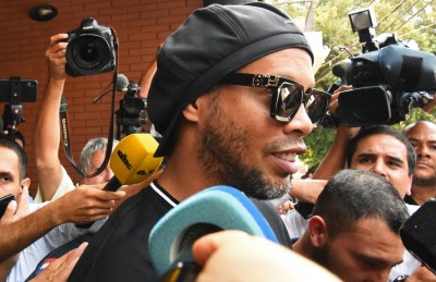 ބްރެޒިލް ލެޖެންޑުގެ މެޗަކާއި، ސަމިޓެއް އިންޑިއާގައި ބާއްވަނީ