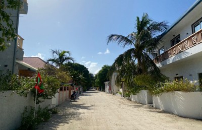 ދަރަންޏެއް ނުދައްކައި އޮތުމުން އުކުޅަހު އިސްމެޖިސްޓްރޭޓްގެ މަގާމު ގެއްލިއްޖެ