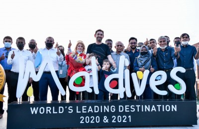 އަންނަ އަހަރުގެ އަމާޒަކީ ދެ މިލިއަން ޓޫރިސްޓުން ގެނައުން: މައުސޫމް