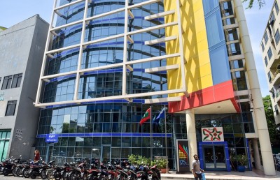 އަމިއްލަ ގޭގޭގައި ބޮންޑެޑް ވެއާހައުސް ހިންގުން މަނާކޮށްފި