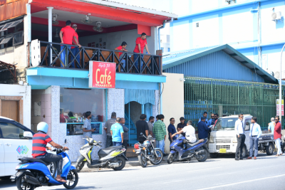 އަލިފާނުގެ ހާދިސާއަކުން ރައްކާތެރިވުމަށް ''ކެފޭ ތާސީރު'' ބަންދުކުރަން އަންގައިފި