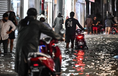މާލެ ފެނުއަޑީގައި 9 ގަޑިއިރު: އާއްމުންގެ މުދަލަށް ބޮޑެތި ގެއްލުންތަކެއް!