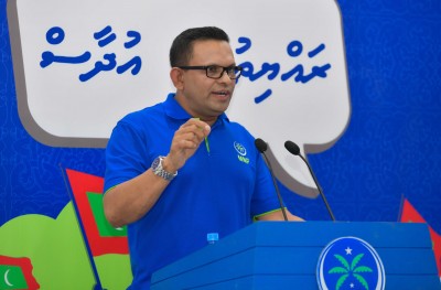 އެމްއެންޕީގެ ވެރިކަމެއްގައި ސްޓޫޑެންޓް ލޯނު މަޢާފުކޮށްދޭން ނާޒިމް ވައުދުވެއްޖެ