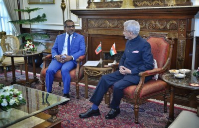 "އިންޑިއާ އައުޓް ކެމްޕެއިނަކީ ޔާމީންގެ ކަމެއް، މި ސަރުކާރު އެކަމުން ބަރީއަވަން"