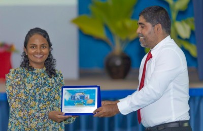 ޕޯސްޓުން އޮންލައިން ކޮމިއުނިޓީ ފިހާރައެއް ހުޅުވައިފި