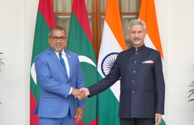 އިންޑިއާއާ އެކު އޮންނަ ގުޅުން ހީނަރުވިޔަ ނުދޭނެ: ހަލީލް