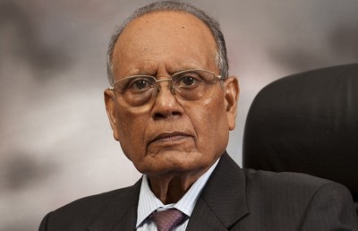 އަގުހުރި ހިދުމަތްތެރިންތަކެއް ވަކިވި އަހަރެއް