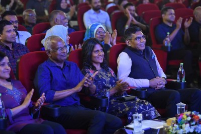 ޒަމާނީ ފެންވަރަށް އޮލިމްޕަސް ތަރައްޤީ ކުރުމަށްފަހު، އަލުން ހުޅުވައިފި