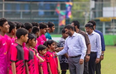 ފުޓްބޯޅަ ދިރުވަން ދިވެހި ލީގު އެފްއޭމުން ނެރެ ޕްރައިވެޓައިޒްކުރަންވީ!