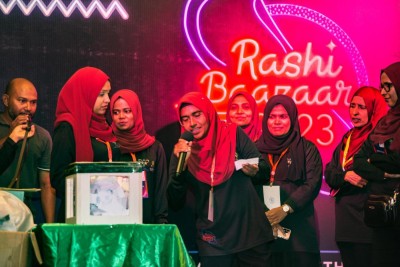 ފުވައްމުލަކުގެ ބޮޑު ބަޒާރުގައި 40 އަށްވުރެ ގިނަ ވިޔަފާރި